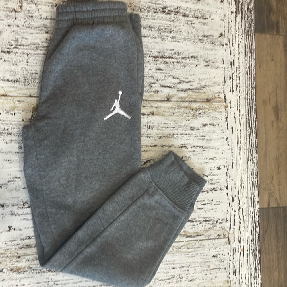 Jordan Boys Gray pant